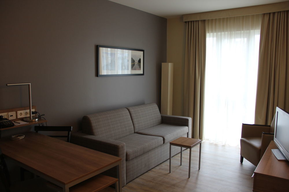 Hotel apartamentowy Citadines Arnulfpark 4*